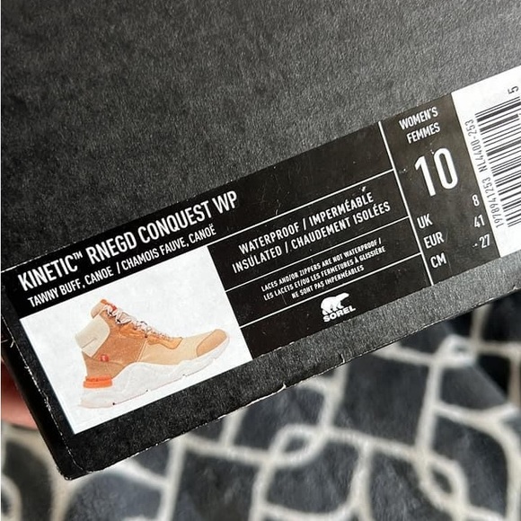 Sorel waterproof boot - Picture 8 of 9